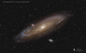 TS-Photoline 60/360 ; Sky-Watcher EQ6-R Pro; ZWO Guidescope Mini 30mm: ZWO Asi120MC; Kamera: Omegon veTEC571C; Filter: Optolong L-eXtreme 2″; mini PC mit Stellarium / N.I.N.A / SharpCap und PHD2